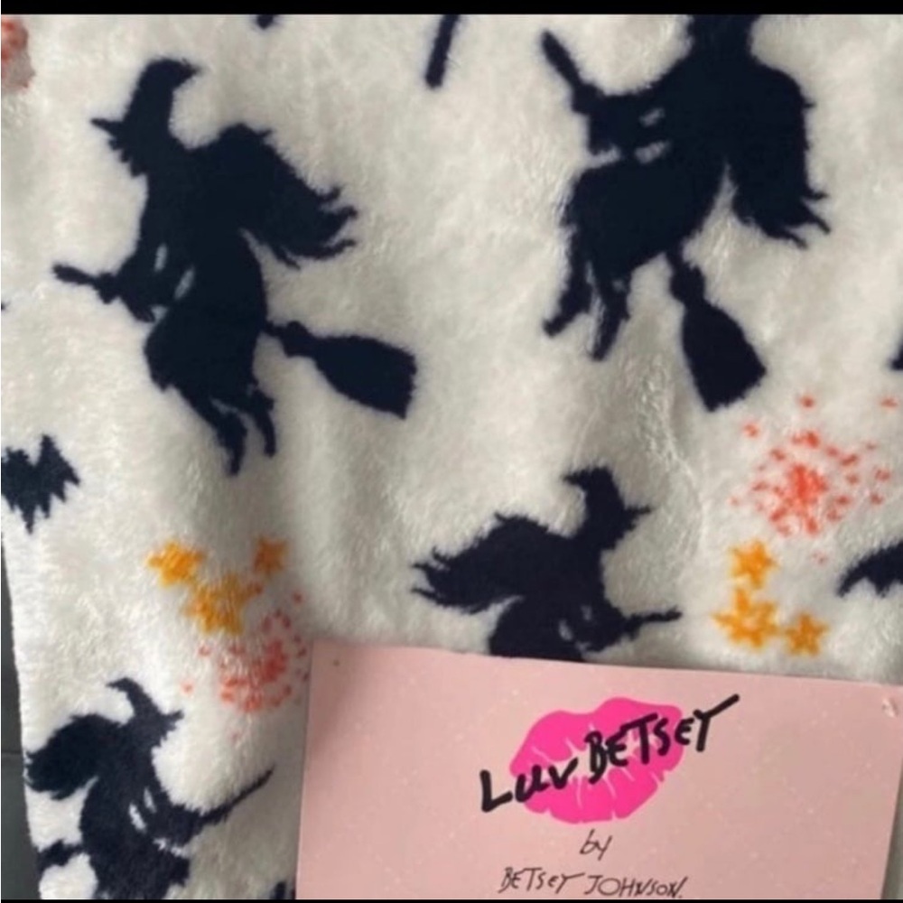 Betsey Johnson Witch Silhouette Blanket